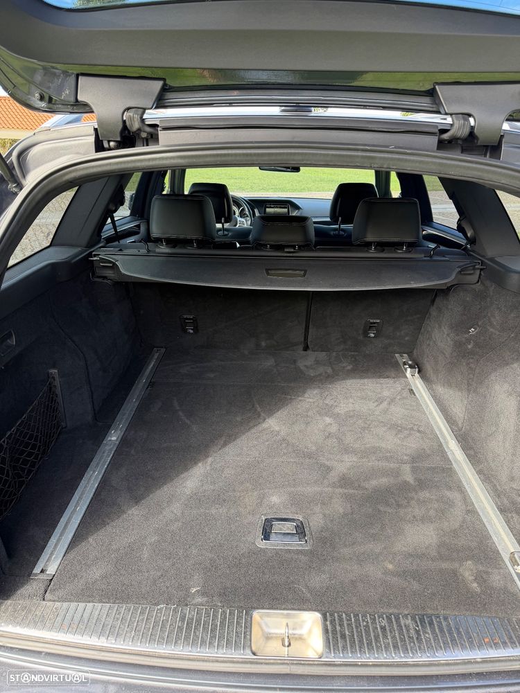 Mercedes-Benz E 300 Bluetec Hybrid Elegance - 5