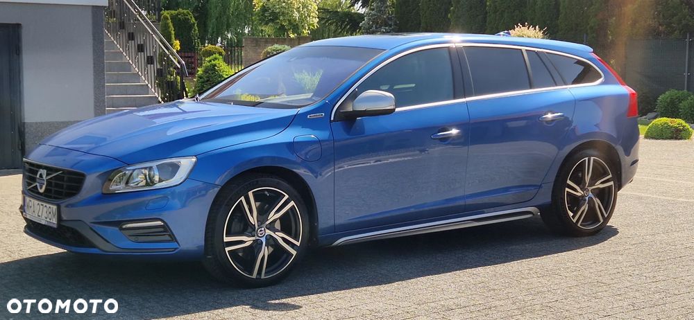 Volvo V60 D6 AWD Plug-in Hybrid Momentum - 7