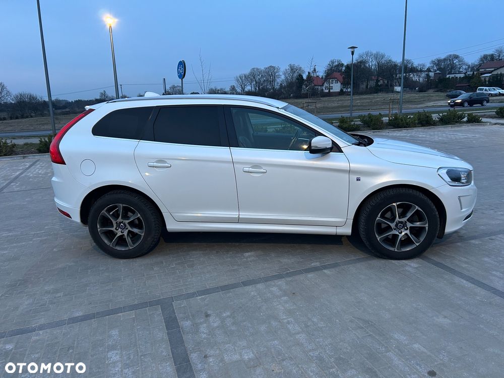 Volvo XC 60 D3 Drive-E Ocean Race - 2