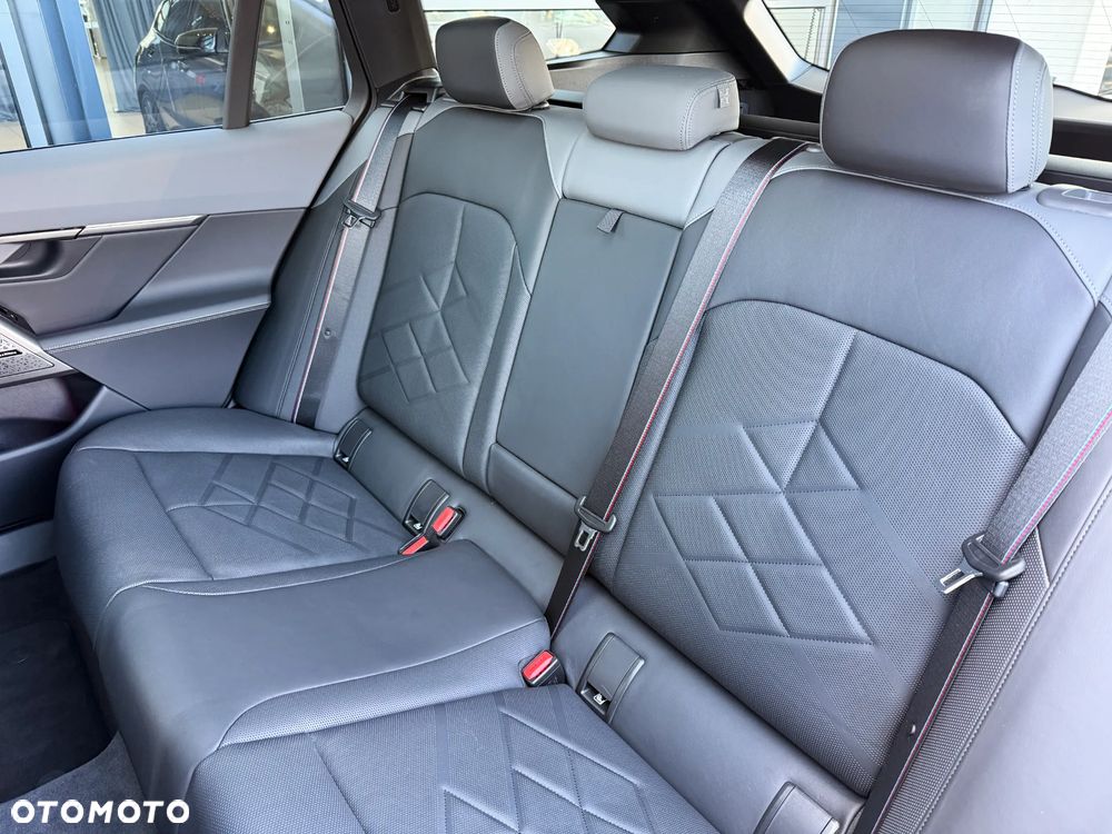 BMW Seria 5 540d xDrive - 33