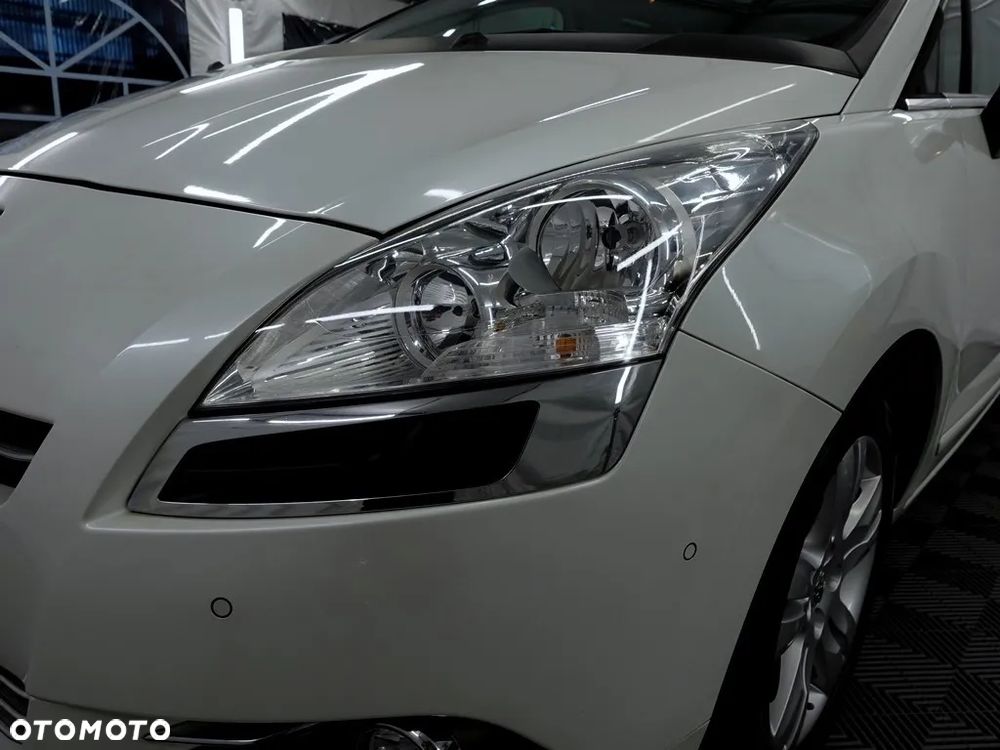 Peugeot 5008 2.0 HDi Premium + - 33