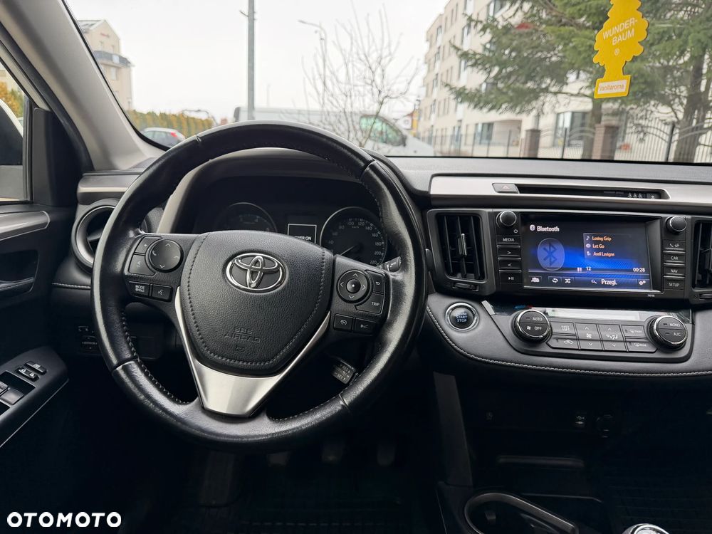 Toyota RAV4 2.0 D-4D Premium 4x2 - 15