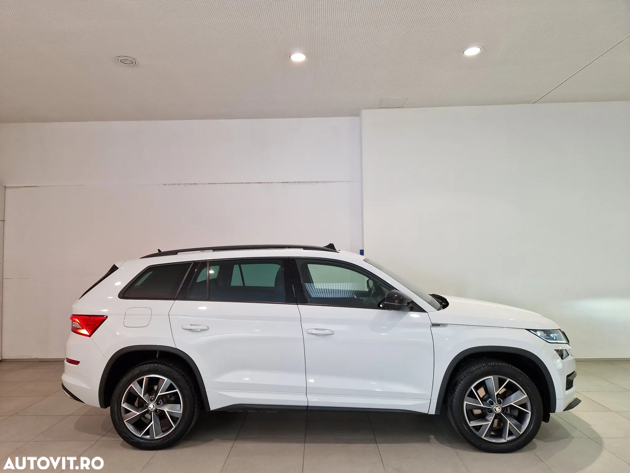 Skoda Kodiaq 2.0 TDI 4X4 DSG Sportline - 6