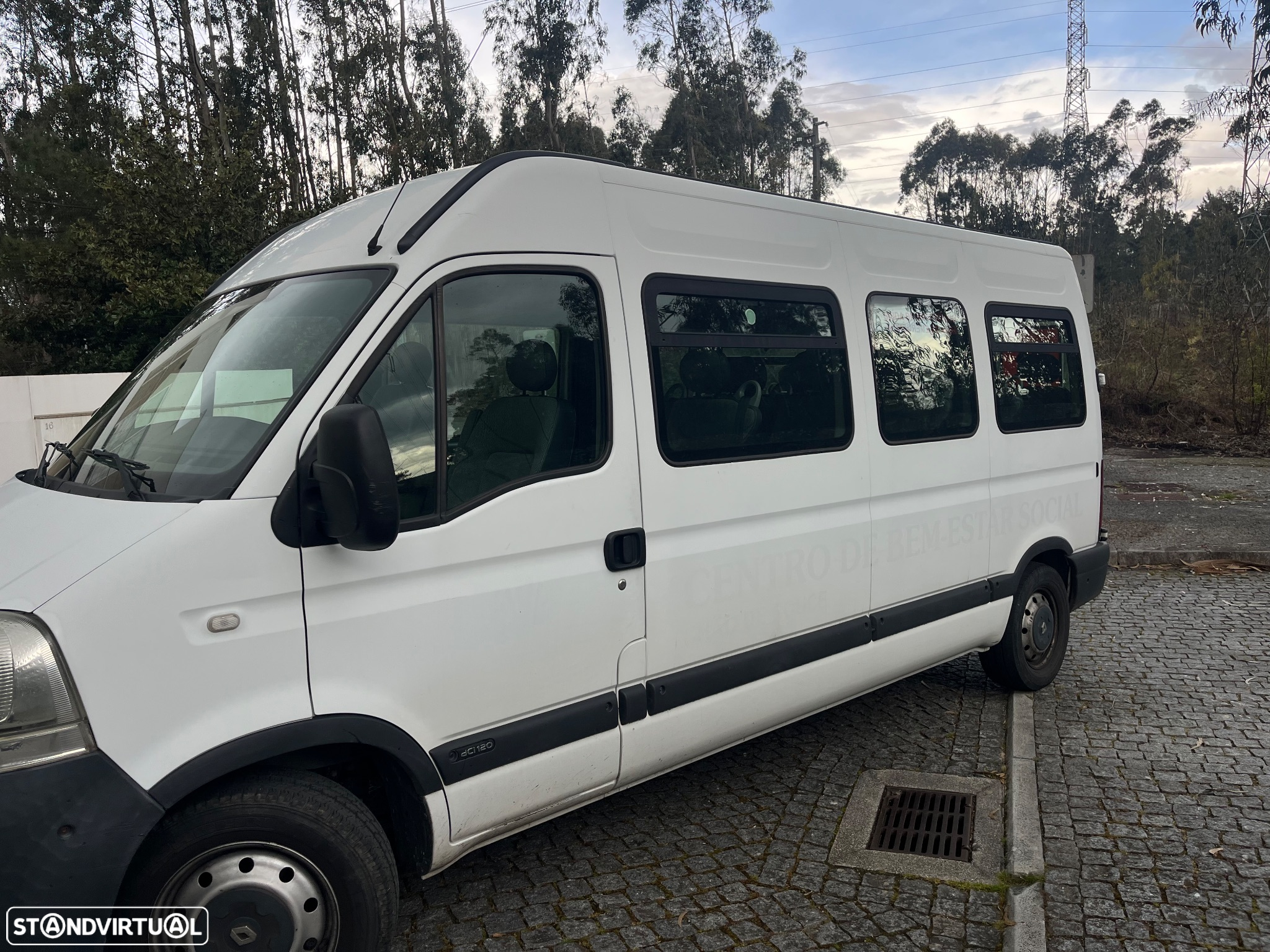 Renault Master 2.5 DCI 16 Lugares- Minibus - 3