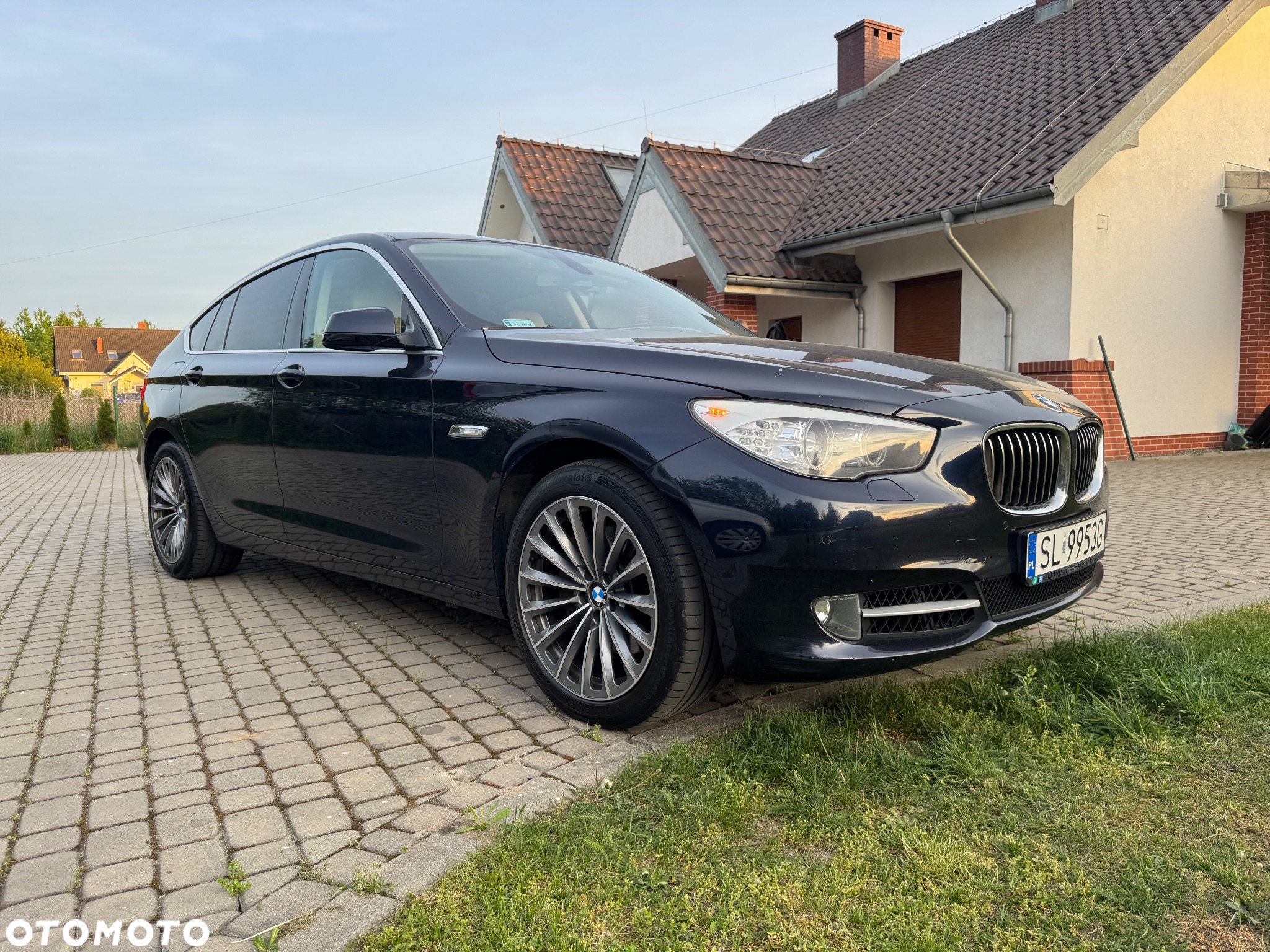 BMW 5GT 535i Gran Turismo - 12
