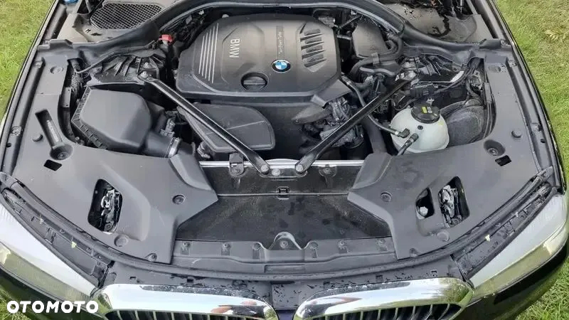 BMW Seria 5 520d Luxury Line sport - 20