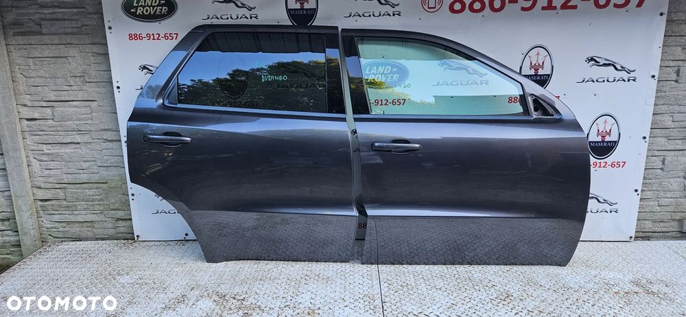 Dodge Durango III LIFT 2017- Kompletne drzwi przód prawy Drzwi przednie prawe  lub Drzwi tył prawy Drzwi tylne prawe Kolor PAU  Oryginalna warstwa lakieru - 1