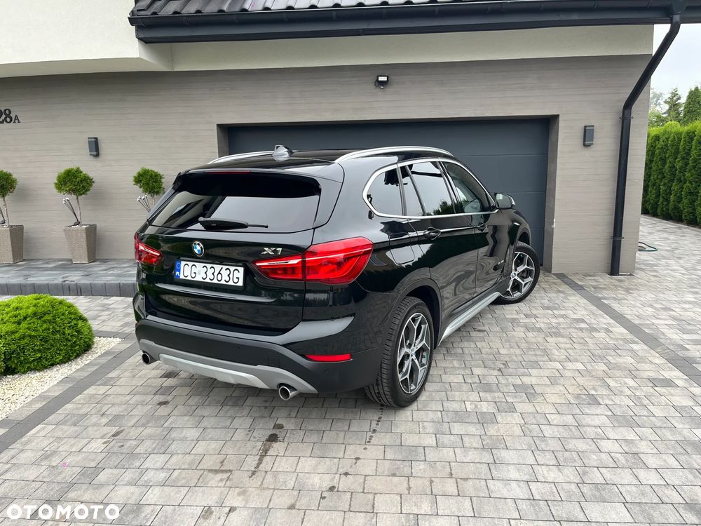 BMW X1 - 11