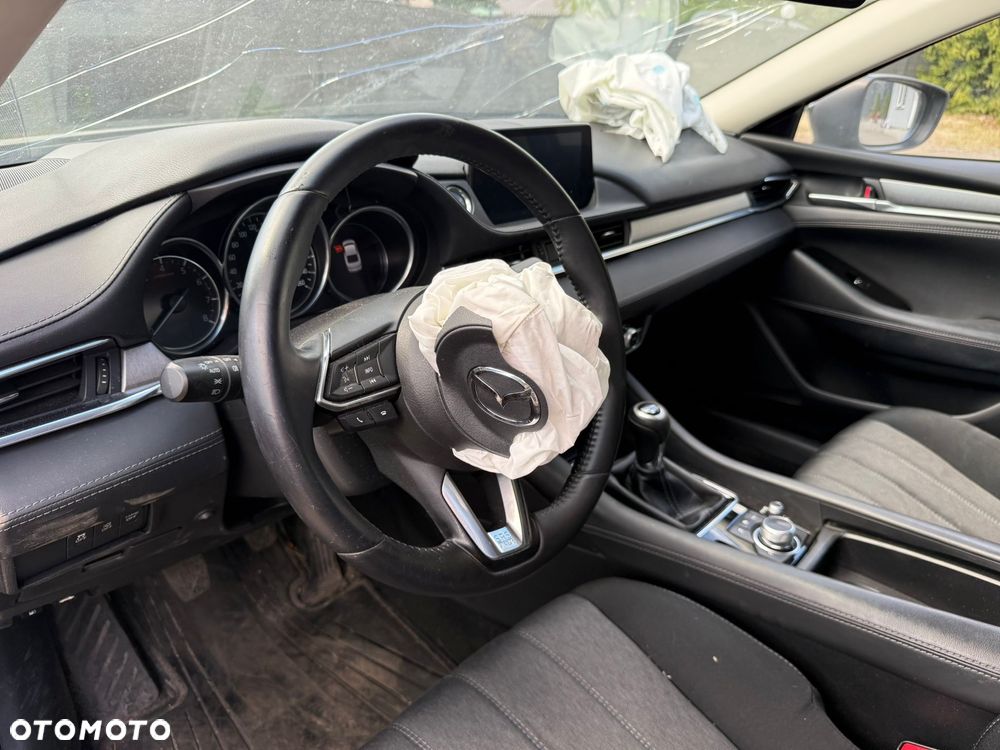 Mazda 6 - 12