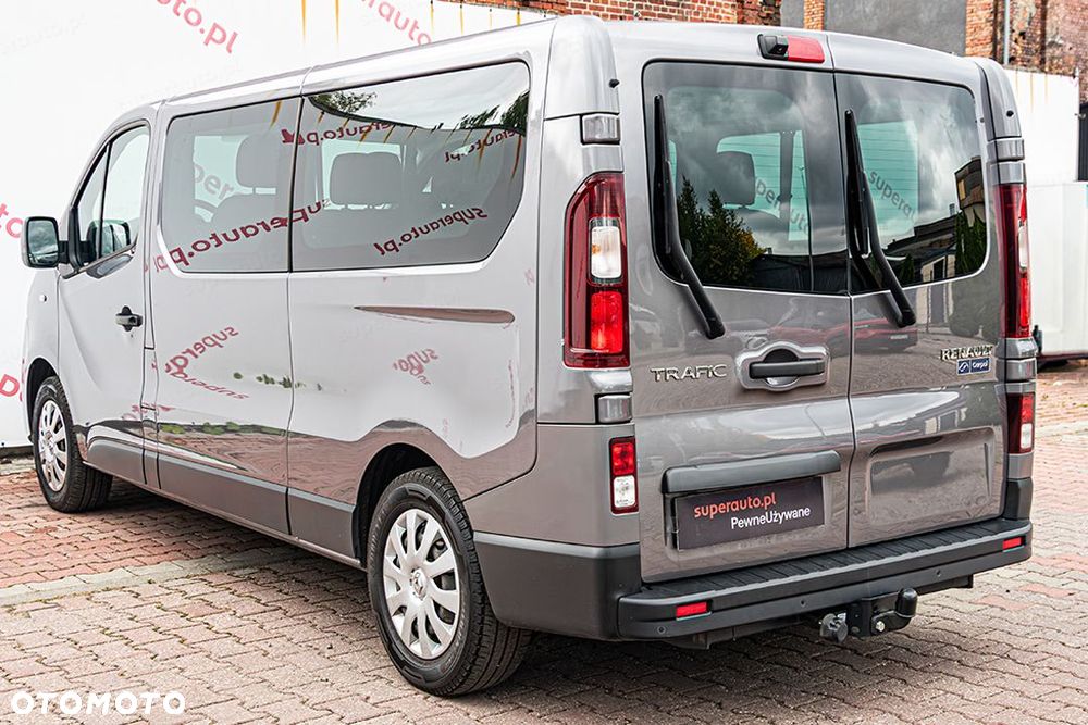Renault Trafic - 12