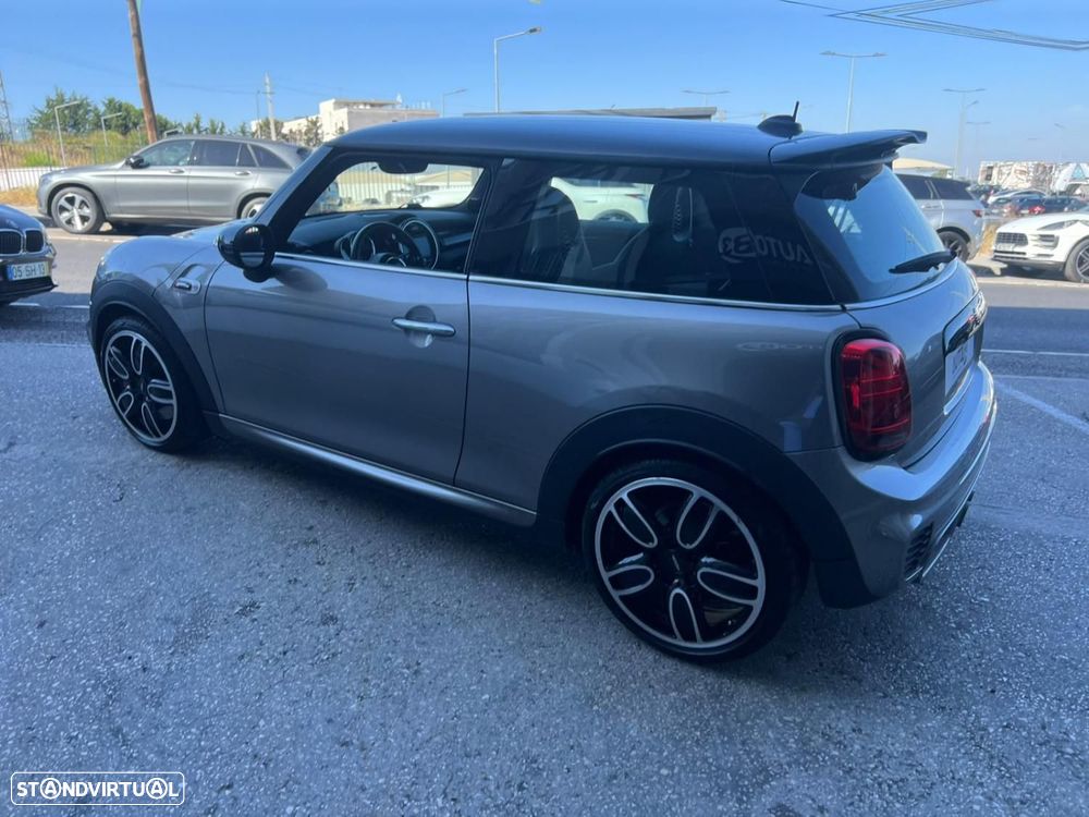 MINI 3 Portas John Cooper Works Auto Desportiva - 3