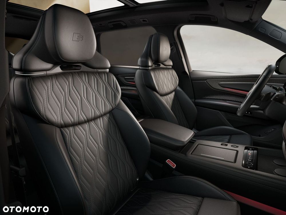 Audi Q9 - 9