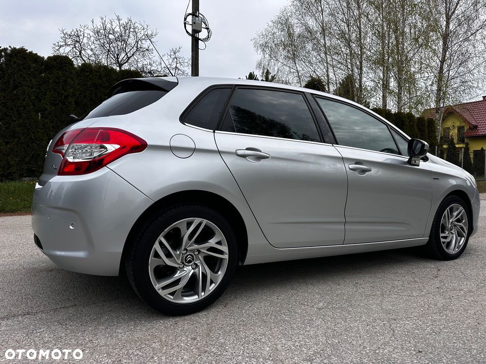Citroën C4 VTi 120 Exclusive - 16