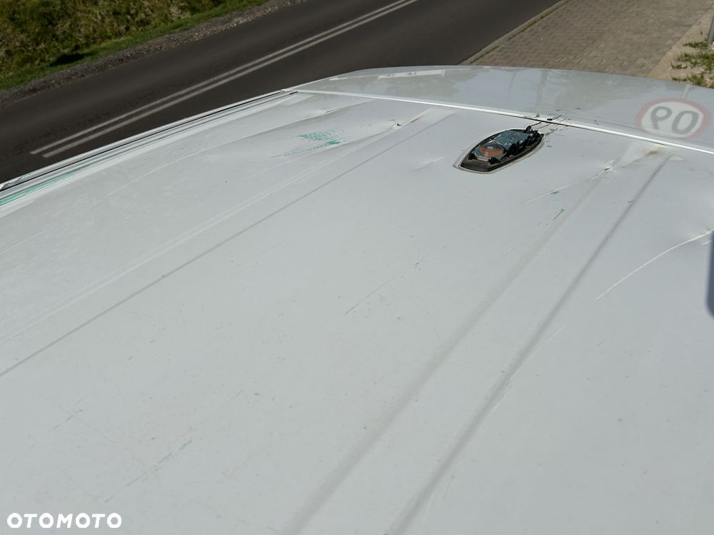 Land Rover Discovery Sport - 36