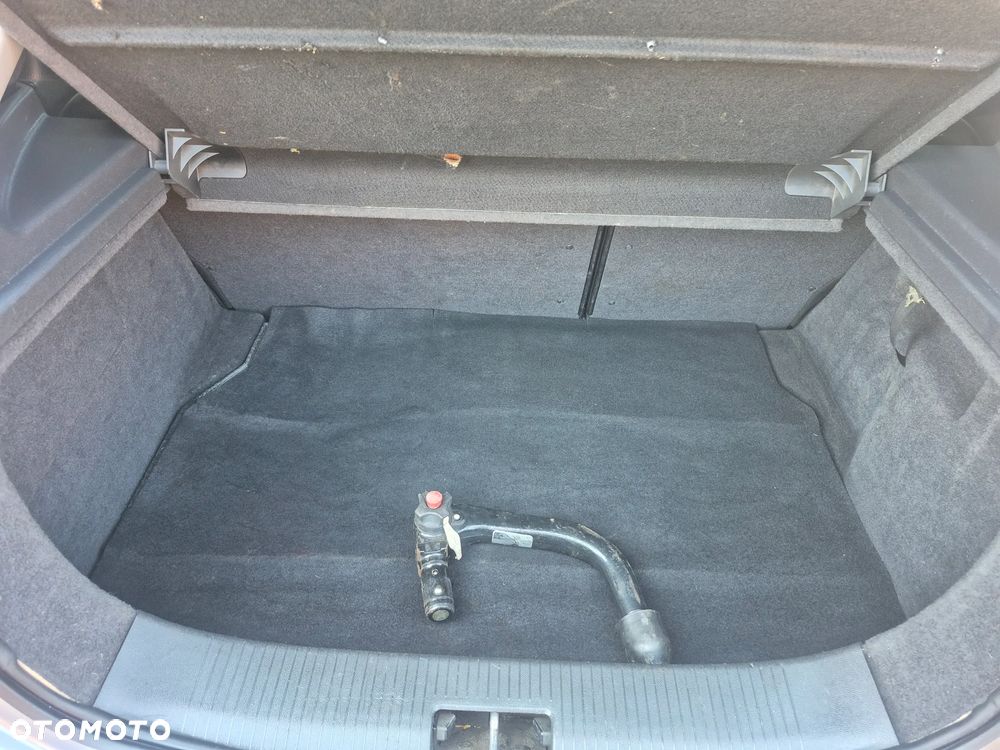 Opel Astra 1.6 Enjoy - 12