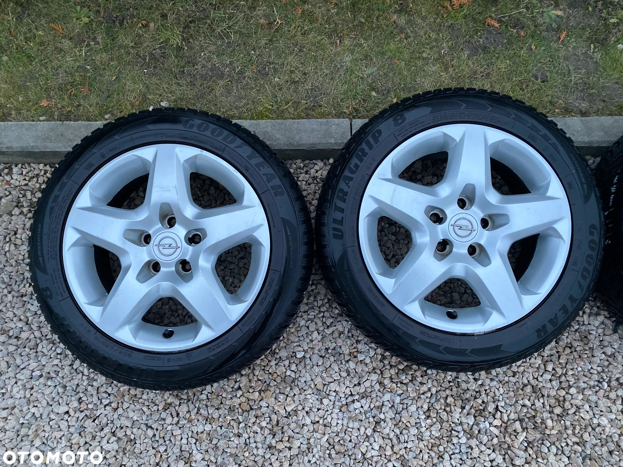Opel Astra H Zafira Felgi strukturalne z oponami Koła 16" 5X110 6,5Jx16H2 ET39 - 8