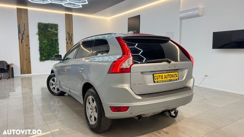 Volvo XC 60 2.4D Aut. - 5