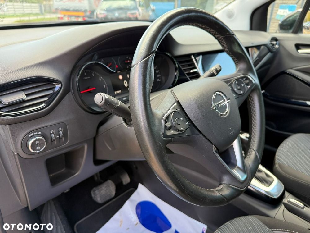 Opel Crossland X - 21