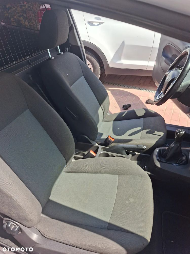Ford Fiesta 1.5 TDCi Silver X - 16