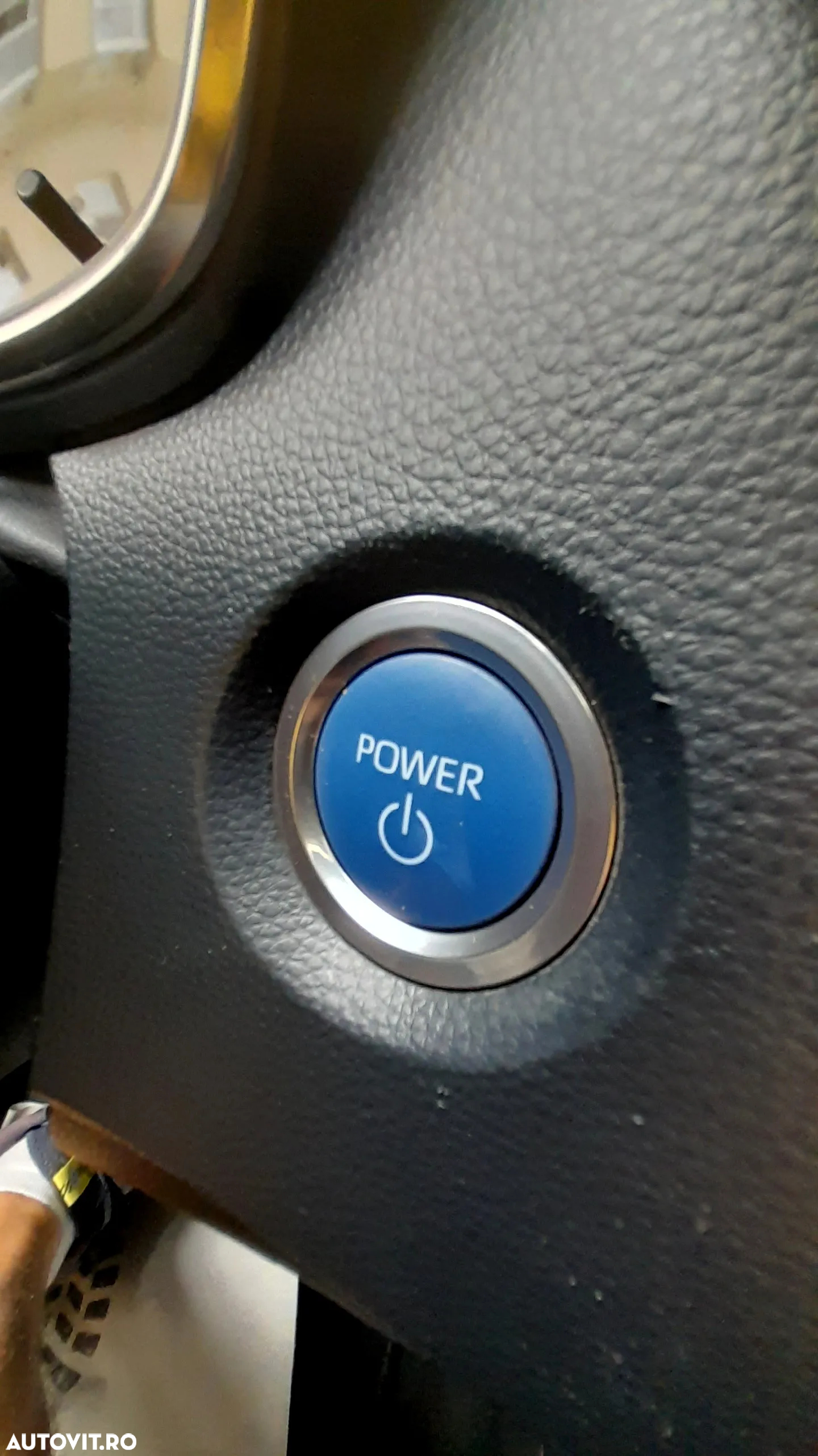 Toyota Corolla 1.8 HSD Exclusive - 28