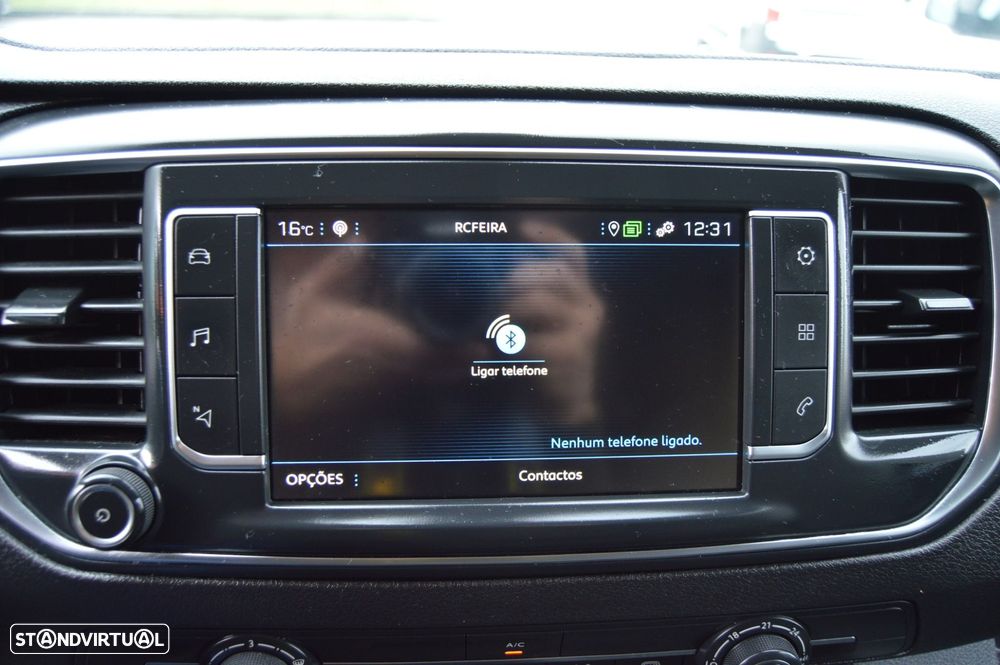 Peugeot Expert 2.0 BlueHDi L2H1 Semi-Vidrado - 36