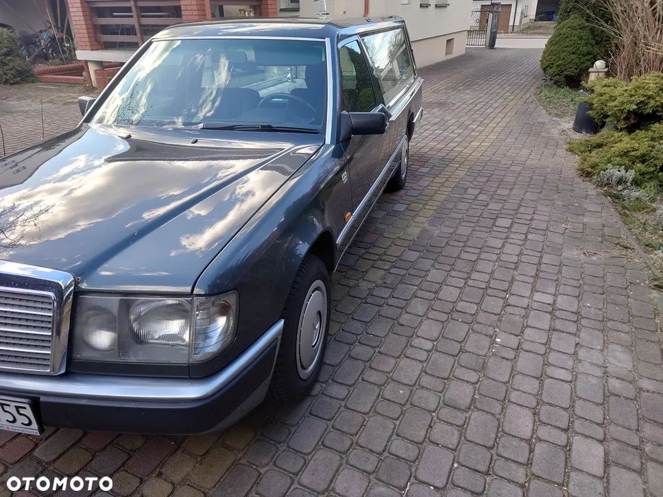 Mercedes-Benz W124 (1984-1993) - 2