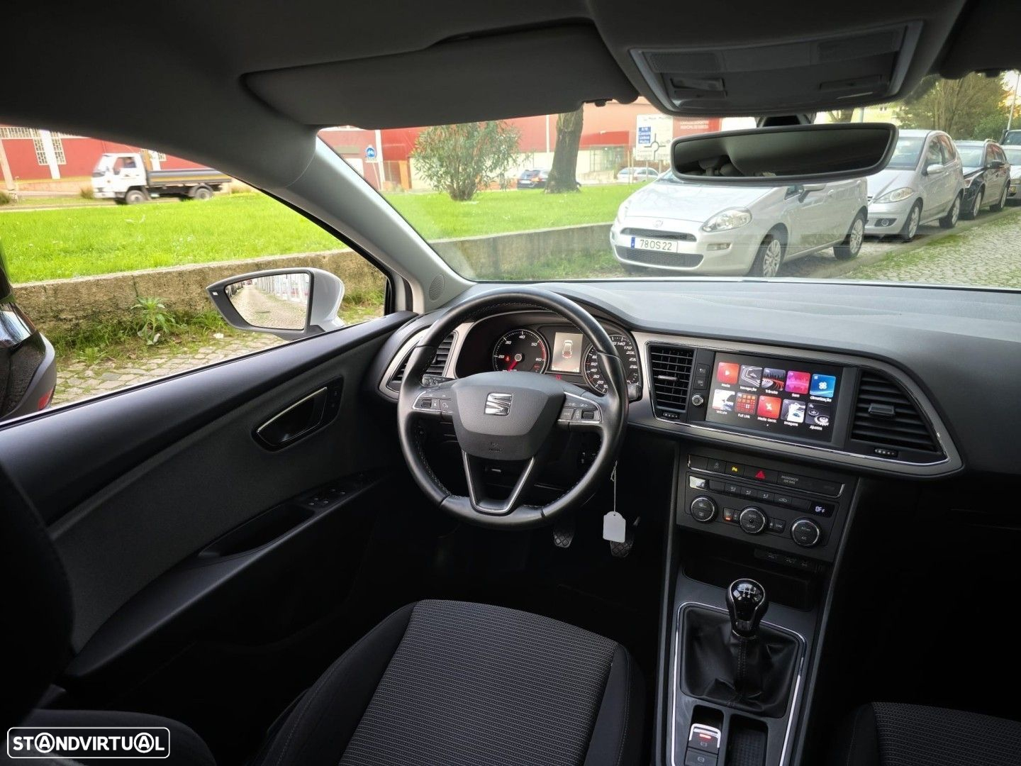 SEAT Leon ST 1.6 TDI Reference S/S - 22