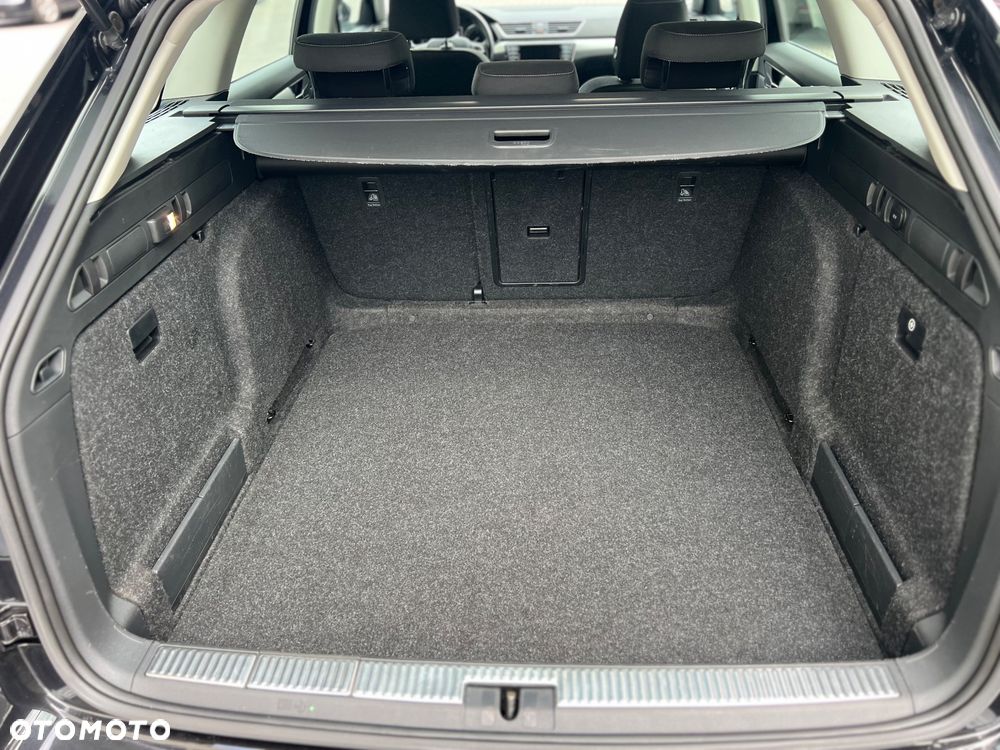 Skoda Superb 2.0 TDI Active - 9
