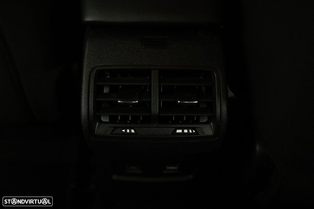 Citroën e-C4 50 kWh Feel Pack - 23