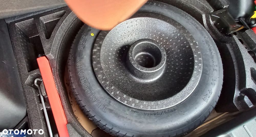 Mitsubishi Outlander - 6