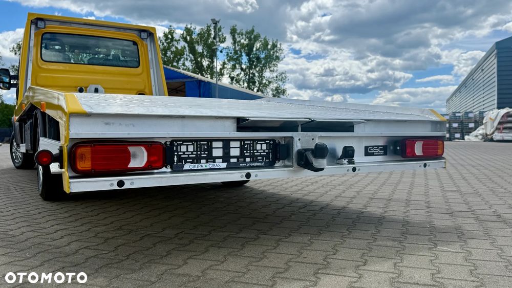 Iveco 35S18HA8 3.0 Diesel 180 KM AT8 ZF Autolaweta z Cert. VDI - 15