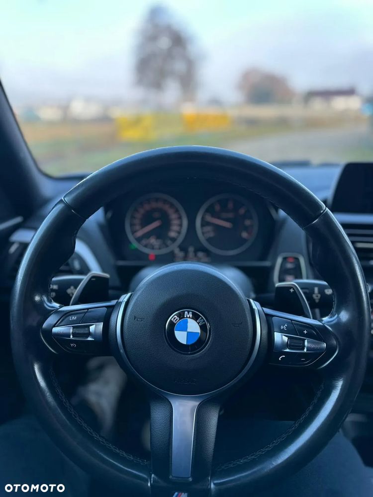 BMW Seria 2 225d M Sport - 26