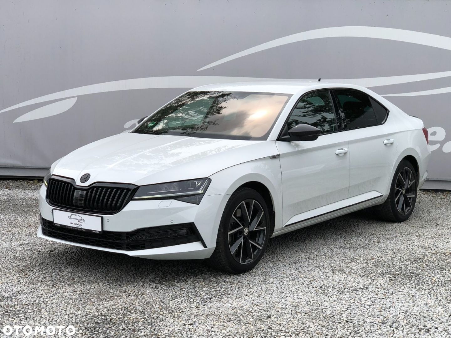 Skoda Superb - 1