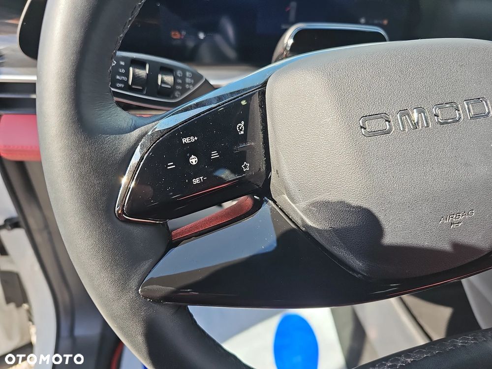Omoda 9 1.5 Super Hybrid Exclusive AWD - 17