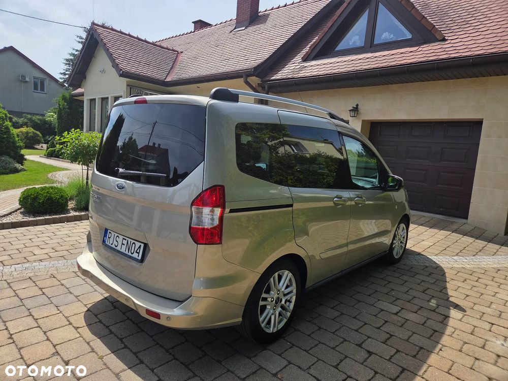 Ford Tourneo Courier 1.6 TDCi Titanium - 3