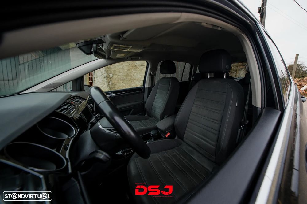 VW Touran 1.6 TDI Highline - 11