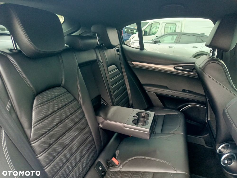 Alfa Romeo Stelvio 2.0 Turbo Executive Q4 - 17