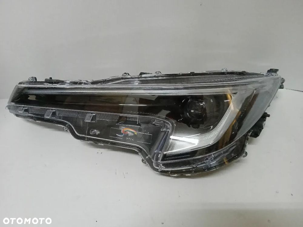 TOYOTA COROLLA E21 LIFT 22- LAMPA LAMPY PRZEDNIE PRZÓD - 8