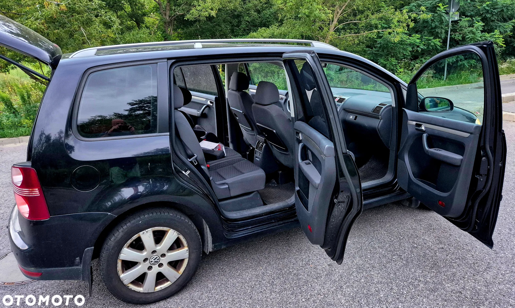 Volkswagen Touran 2.0 TDI Trendline - 14