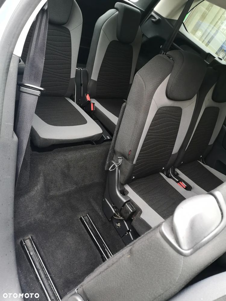 Citroën C4 Picasso e-HDi 115 ETG6 Intensive - 26