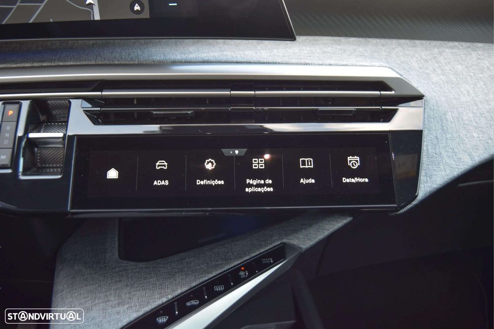 Peugeot 5008 1.2 Hybrid Allure Pack e-DCS6 - 26