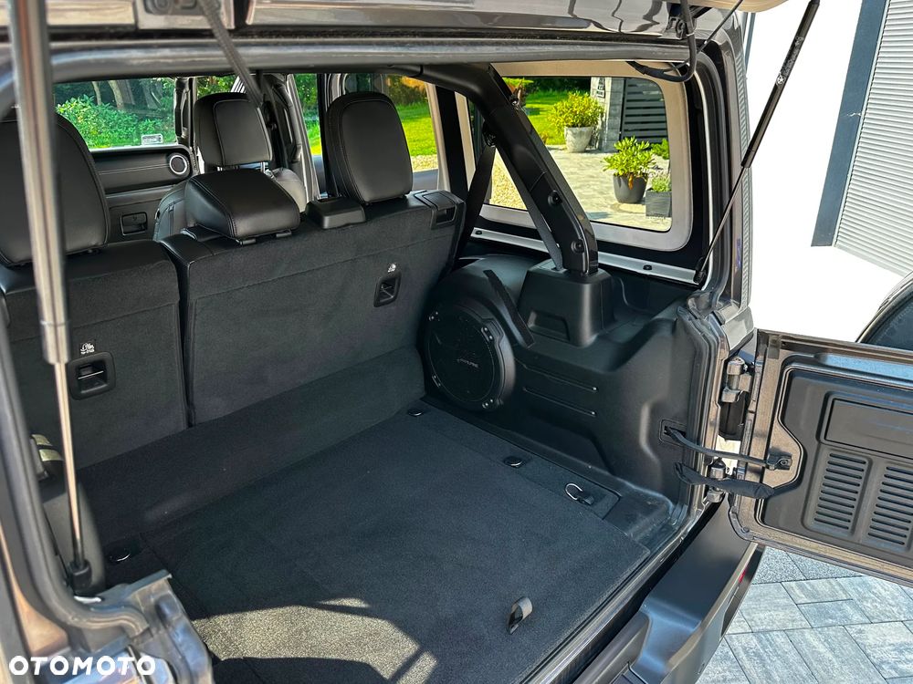 Jeep Wrangler Unlimited GME 2.0 Turbo 80th Anniversary - 23