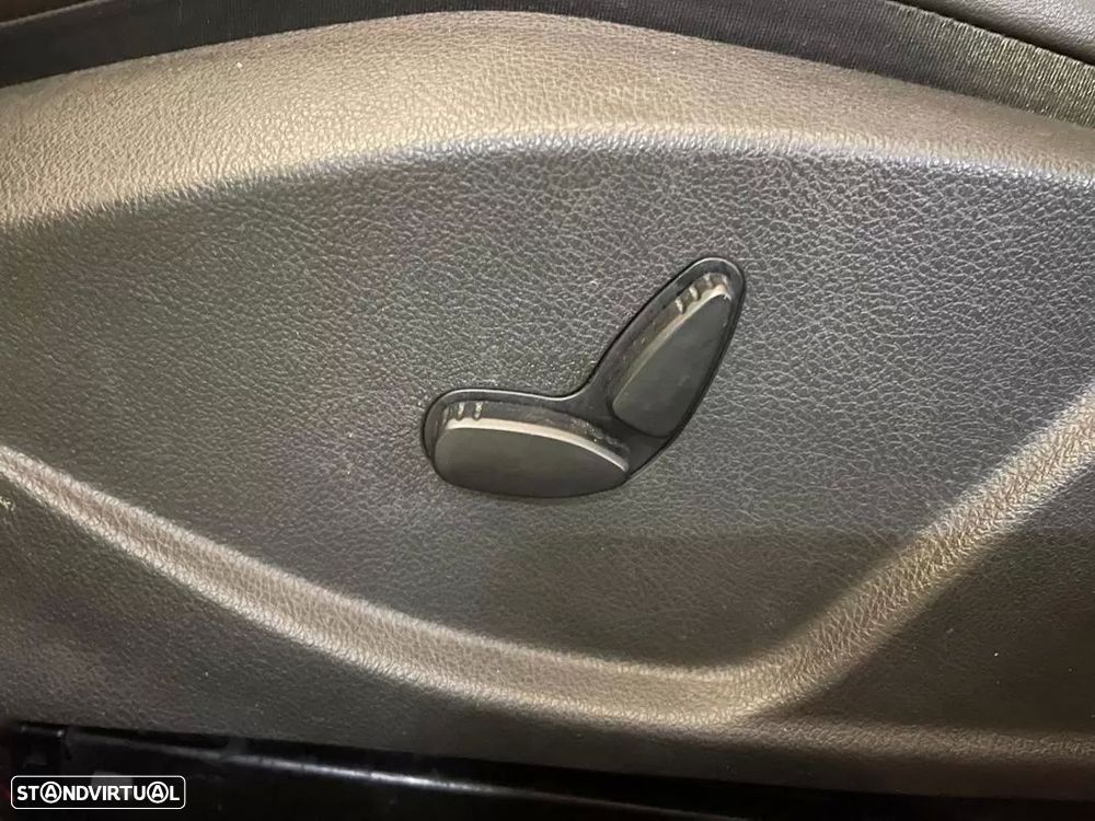 Ford Focus SW 1.5 TDCi Titanium DPS - 20