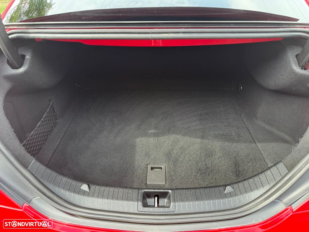 Mercedes-Benz CLA 220 d AMG Line Aut. — fotografia 36