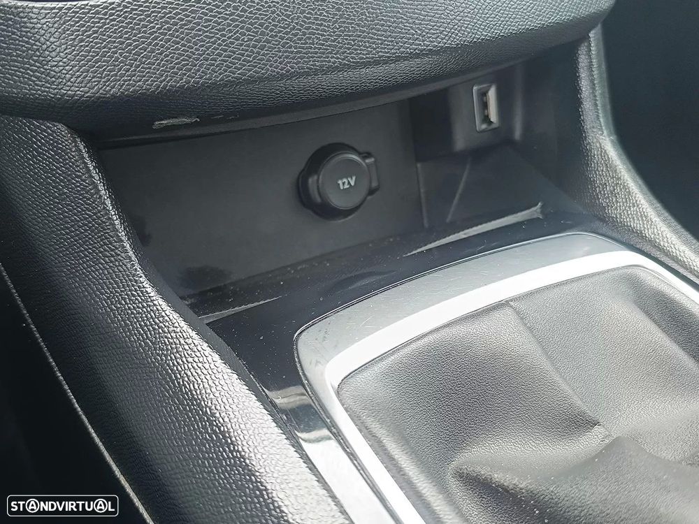 Peugeot 308 SW 1.2 PureTech Style - 24