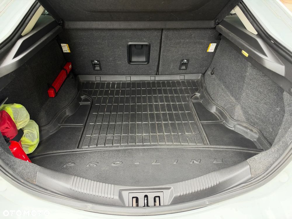 Ford Mondeo - 13