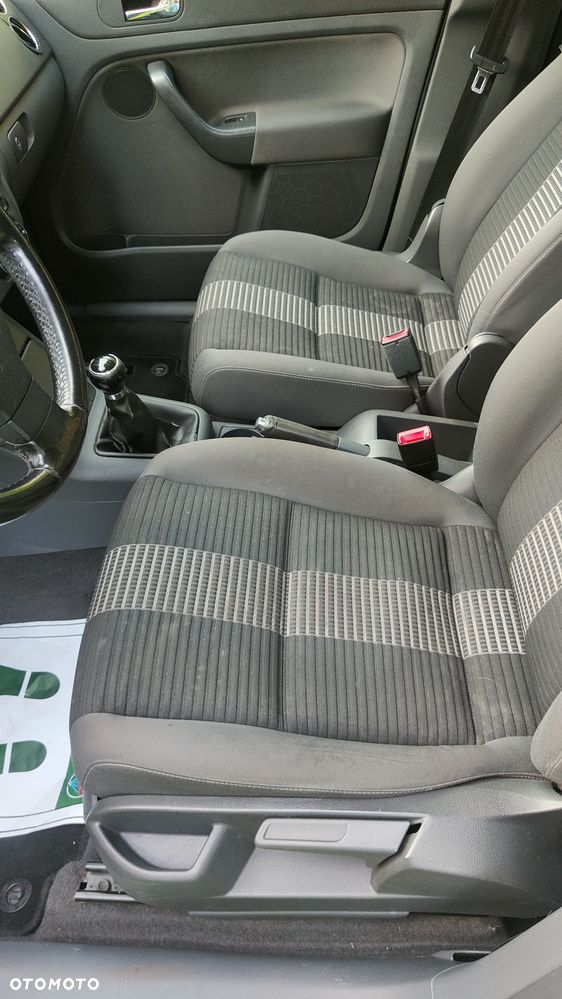 Volkswagen Golf 1.9 TDI Edition - 13