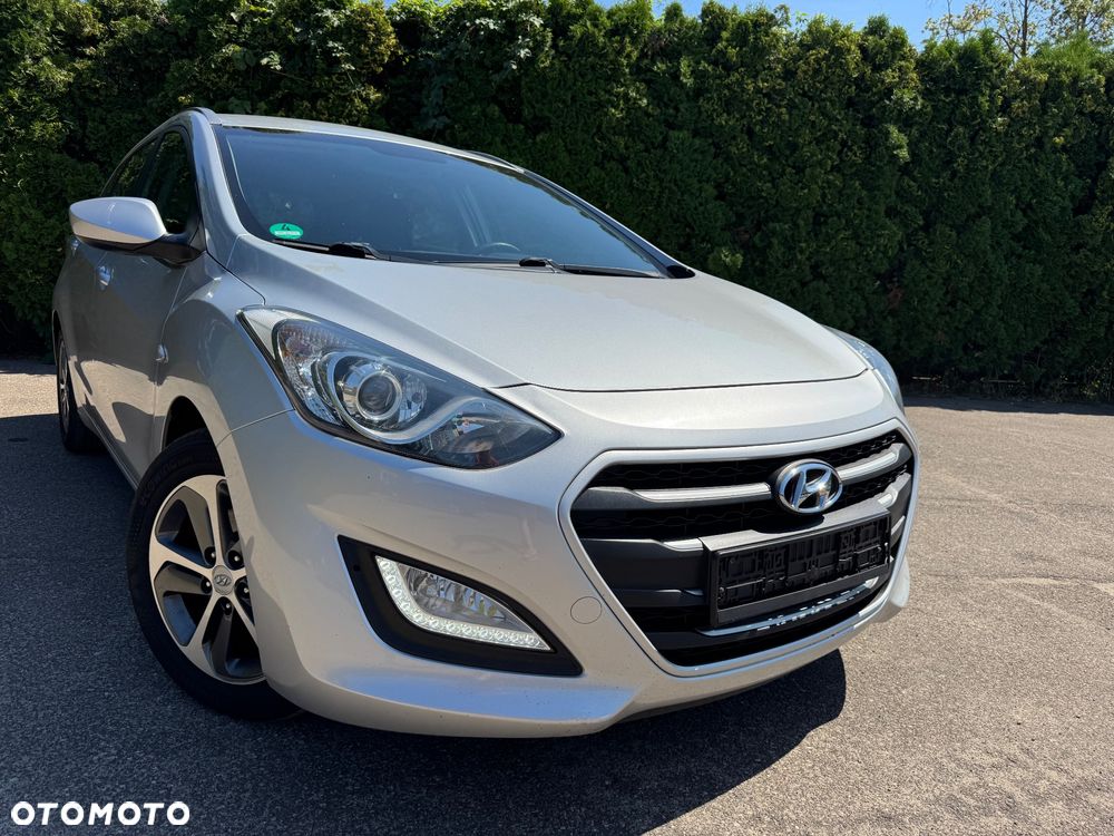 Hyundai i30 blue 1.4 YES Gold - 2