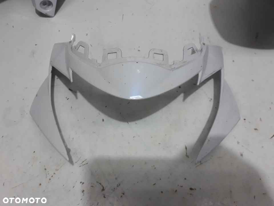 SUZUKI GSR 750 OGON OWIEWKA CZASZA CZACHA BŁOTNIK - 4