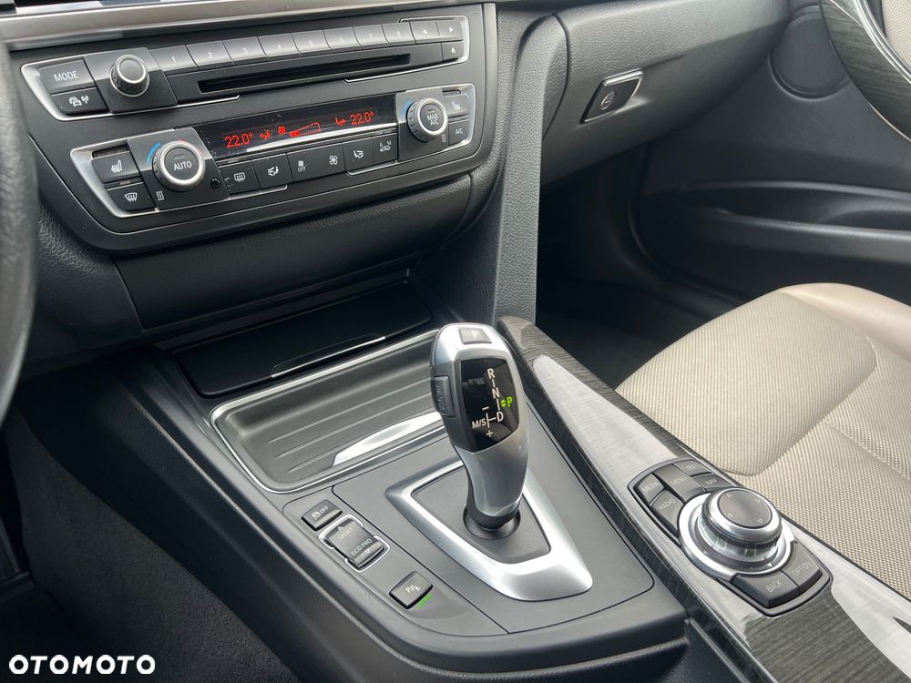 BMW Seria 3 - 22